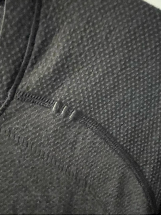 Men's Lululemon Metal Vent Tech Shirt - Picture 7 of 7
